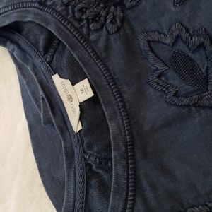 Lucky Lotus 3/4 sleeve top M